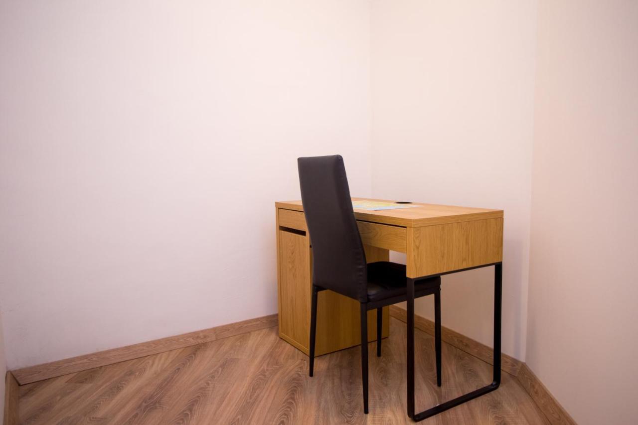 Ferienwohnung Apartman Girasol Pula Exterior foto