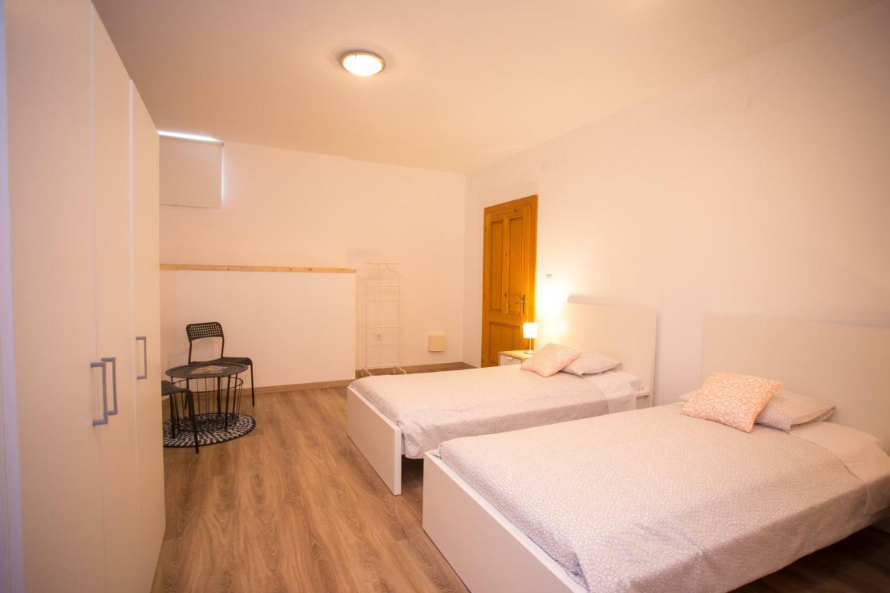 Ferienwohnung Apartman Girasol Pula Exterior foto